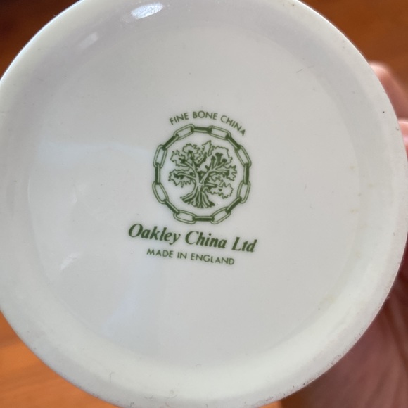 Oakley China Ltd set of three china cups vintage. - Picture 5 of 7
